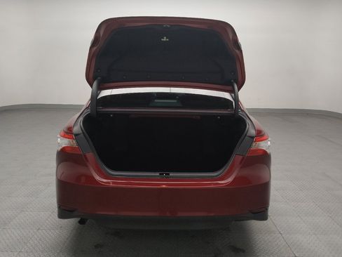 Used 2019 Toyota Camry LE w/ Sunroof Package image 29