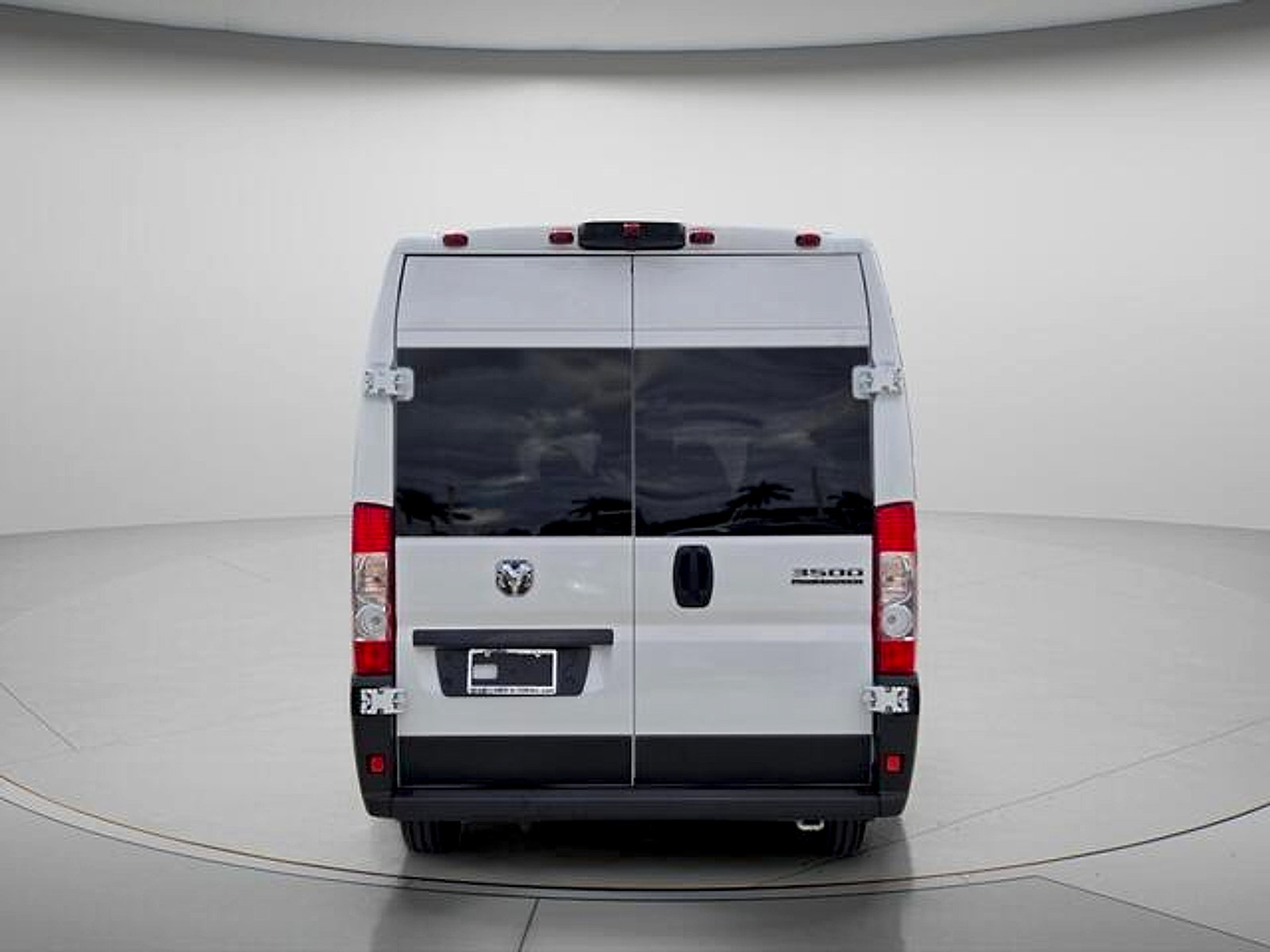Used 2023 RAM ProMaster 3500 FWD image 5