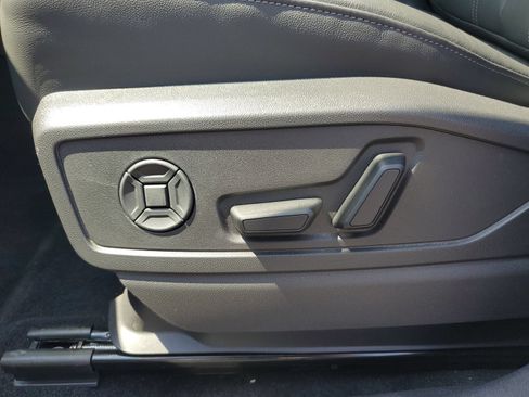New 2025 Audi Q5 Premium AWD/4WD image 22