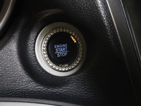 Used 2018 Dodge Journey SE w/ Popular Equipment Group FWD image 26