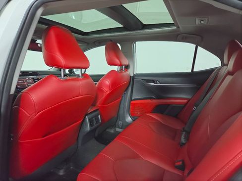 Used 2020 Toyota Camry XSE FWD image 22