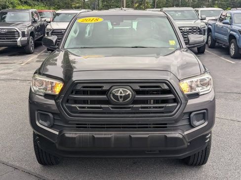 Used 2018 Toyota Tacoma SR w/ SR Convenience Package RWD image 2