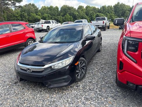 Used 2017 Honda Civic EX image 8