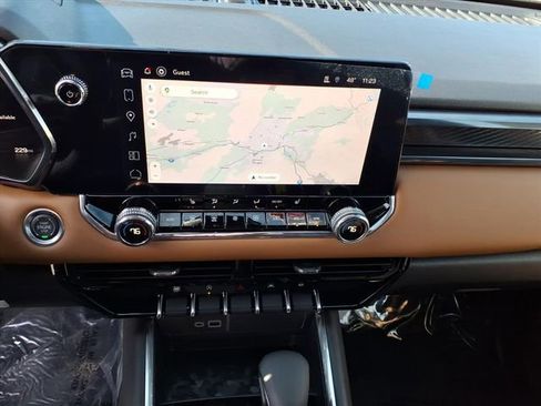 New 2026 GMC Canyon AT4 image 9