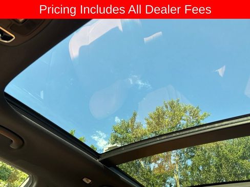 Used 2015 Kia Soul ! w/ Sun & Sound Package FWD image 7
