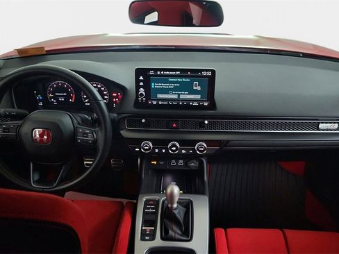 Used 2023 Honda Civic Type R image 16