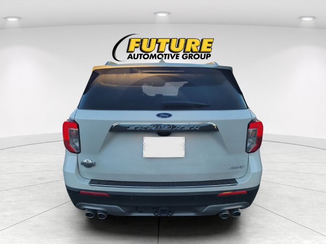 Used 2023 Ford Explorer King Ranch w/ Technology Package AWD/4WD image 4