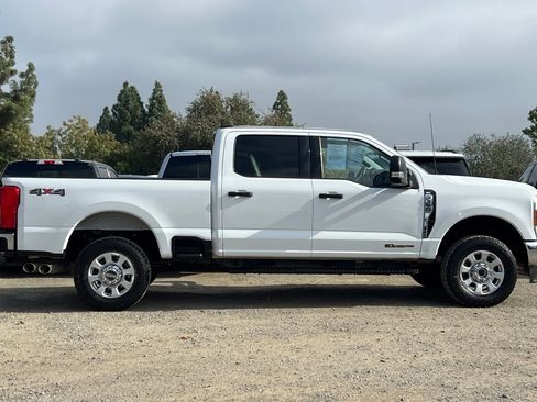 Certified 2024 Ford F350 XLT image 3