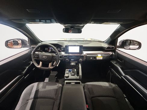 New 2025 Toyota 4Runner SR5 image 12