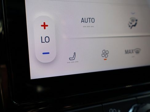 New 2025 Ford Ranger XLT w/ Equipment Group 301A High image 34