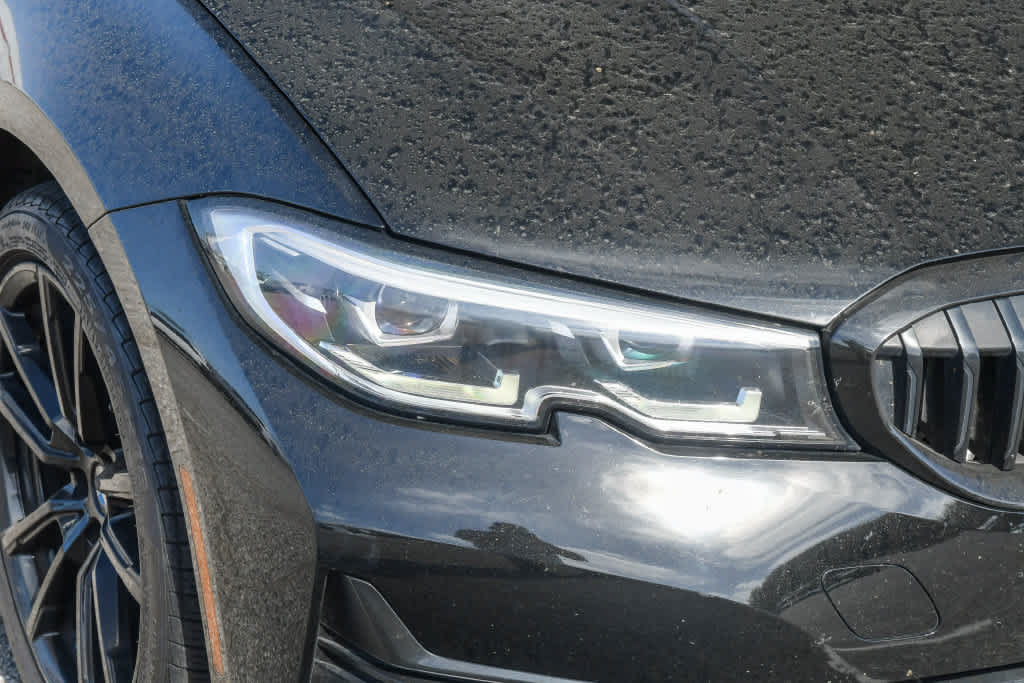 Used 2022 BMW 330i Sedan RWD image 4