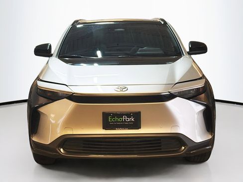 Used 2024 Toyota bZ4X AWD w/ Weather Package image 2