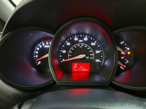 Used 2016 Kia Rio LX w/ Power Package FWD image 15