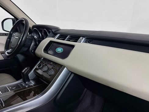 Used 2017 Land Rover Range Rover Sport HSE AWD/4WD image 29