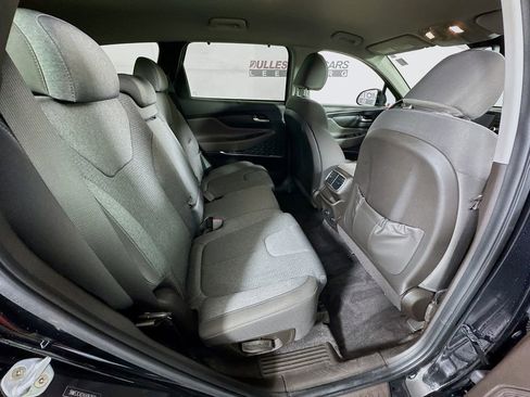 Used 2019 Hyundai Santa Fe SEL image 27