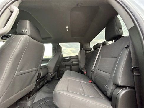 Used 2024 Chevrolet Silverado 1500 Custom Trail Boss w/ LPO, Dark Essentials Package image 12