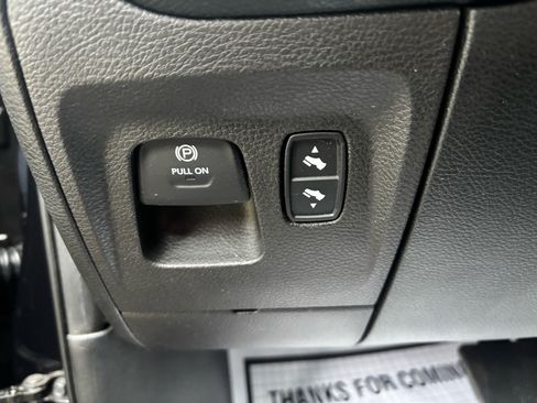 Used 2019 RAM 1500 Big Horn image 17