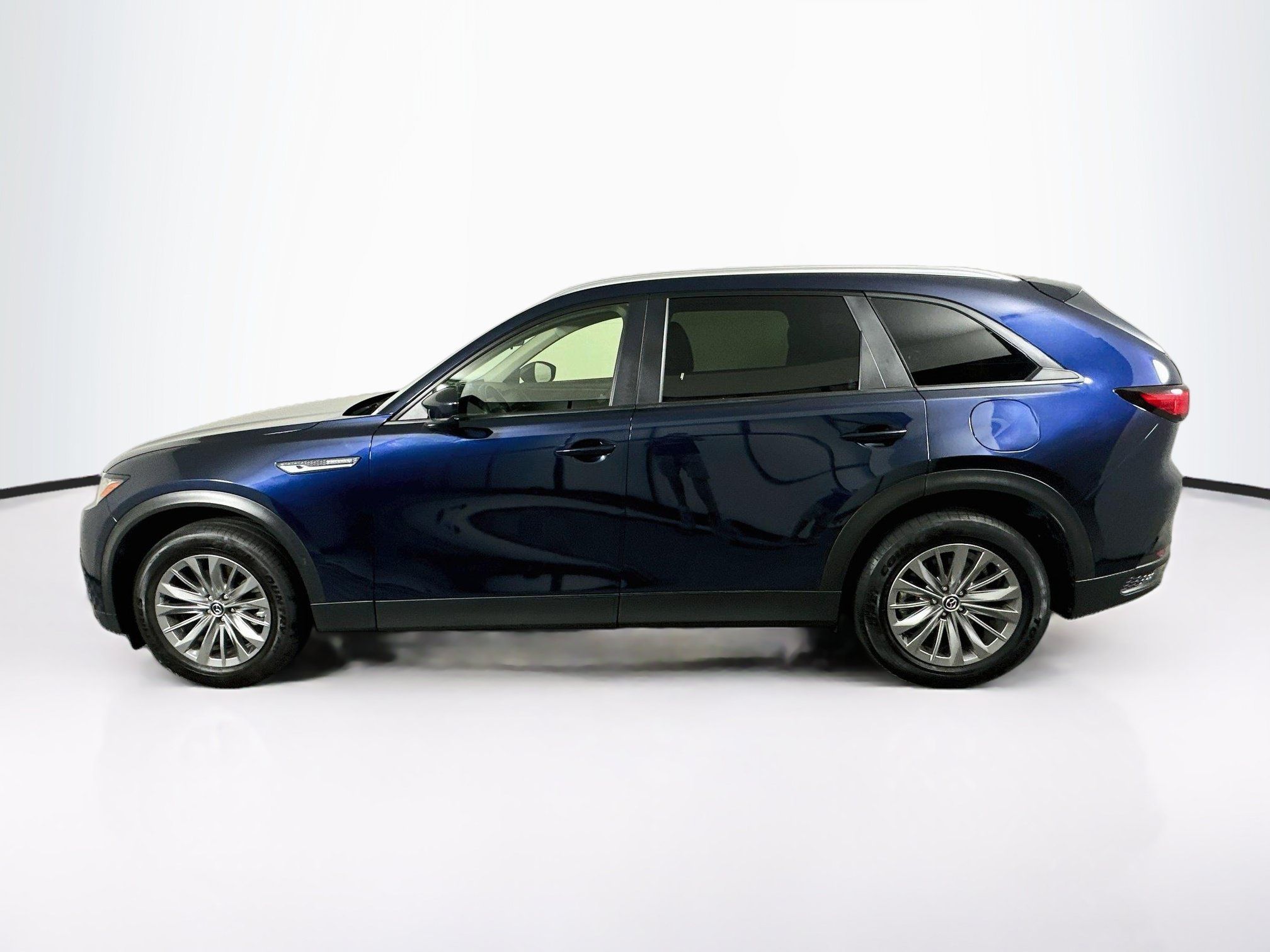 Used 2025 MAZDA CX-90 3.3 Turbo w/ Select Package AWD/4WD image 4