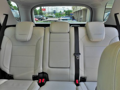 Used 2016 Mercedes-Benz GLE 350 4MATIC image 32