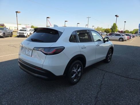 New 2026 Honda HR-V LX image 7