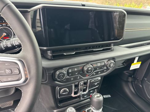 New 2026 Jeep Wrangler Sahara image 24