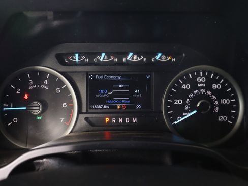 Used 2019 Ford F150 XLT w/ Equipment Group 302A Luxury image 4