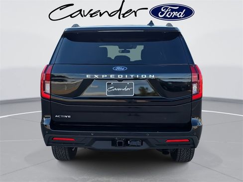 New 2025 Ford Expedition Active image 6