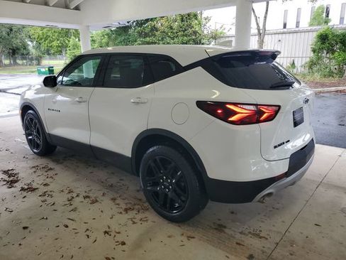 Used 2021 Chevrolet Blazer LT w/ LPO, Black Accent Package AWD/4WD image 3
