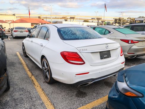 Used 2017 Mercedes-Benz E 300 E 300 Luxury image 9