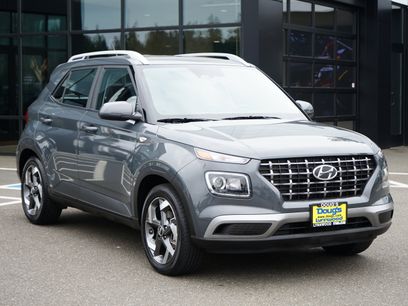 Used 2025 Hyundai Venue SEL