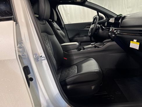 New 2026 Kia Sportage X-Line AWD/4WD image 16