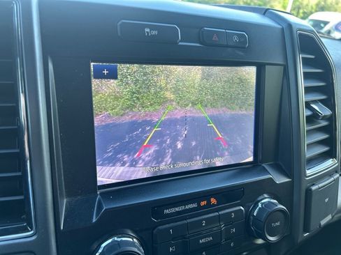 Used 2020 Ford F150 XLT w/ Max Trailer Tow Package image 17