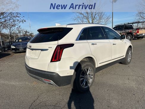 Used 2021 Cadillac XT5 Premium Luxury image 3