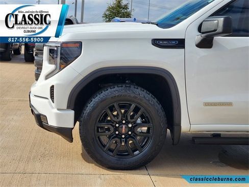 Used 2025 GMC Sierra 1500 Elevation w/ Preferred Package image 11