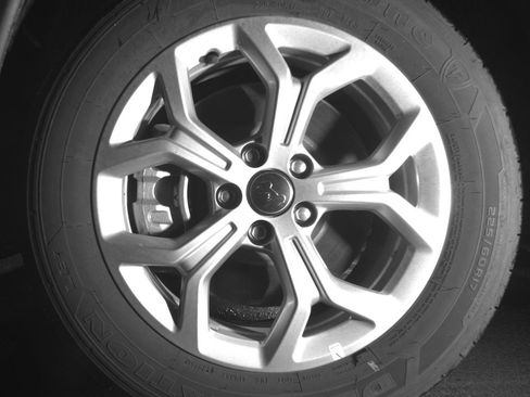 Used 2025 Jeep Compass Latitude image 12