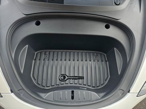 Used 2023 Tesla Model 3 Standard Range RWD image 25
