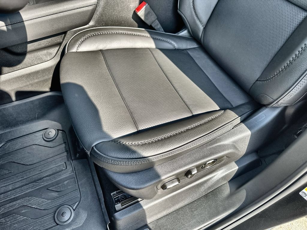 New 2026 GMC Sierra 1500 Denali AWD/4WD image 25