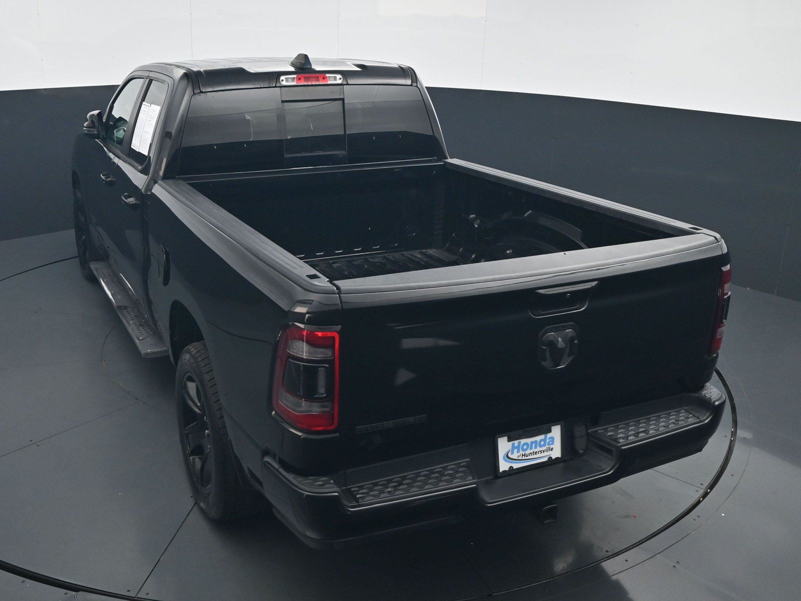 Used 2023 RAM 1500 Big Horn RWD image 46