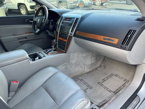 Used 2010 Cadillac STS image 28