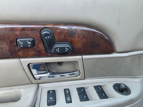 Used 2009 Mercury Grand Marquis LS image 10
