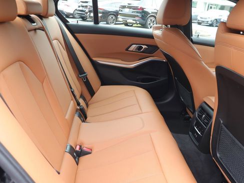 Used 2023 BMW 330i Sedan w/ Driving Assistance Package RWD image 18