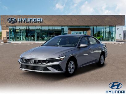 New 2026 Hyundai Elantra SE