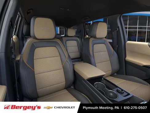 New 2026 Chevrolet Equinox ACTIV w/ Convenience Package III image 18