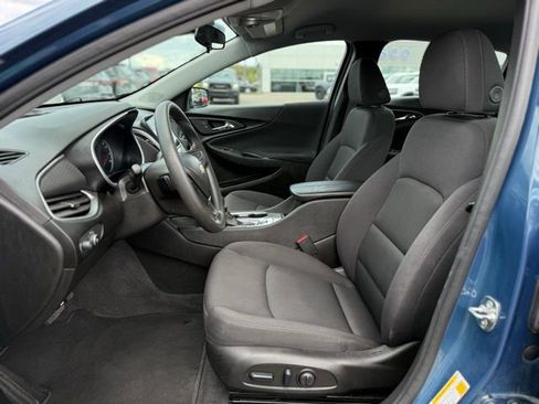 Used 2024 Chevrolet Malibu LT FWD image 6