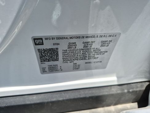 Used 2025 Chevrolet Equinox LT w/ Safety and Technology Package AWD/4WD image 36