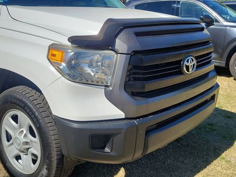 Used 2016 Toyota Tundra SR image 7