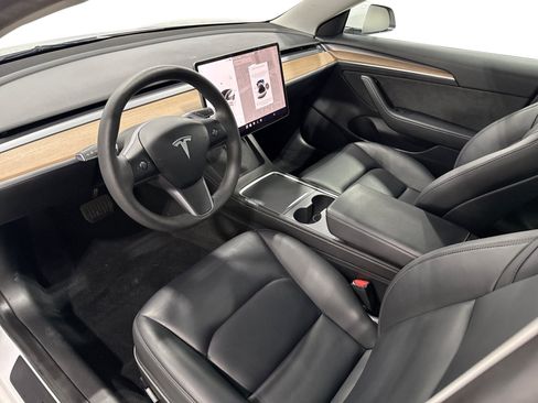 Certified 2023 Tesla Model 3 Standard Range RWD image 9