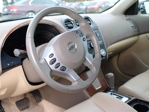Used 2007 Nissan Altima 3.5 SL image 15