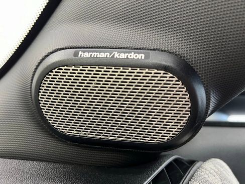 Certified 2025 MINI Cooper S image 21