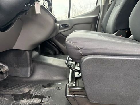 Used 2024 Ford Transit 250 Low Roof w/ Exterior Upgrade Package image 28